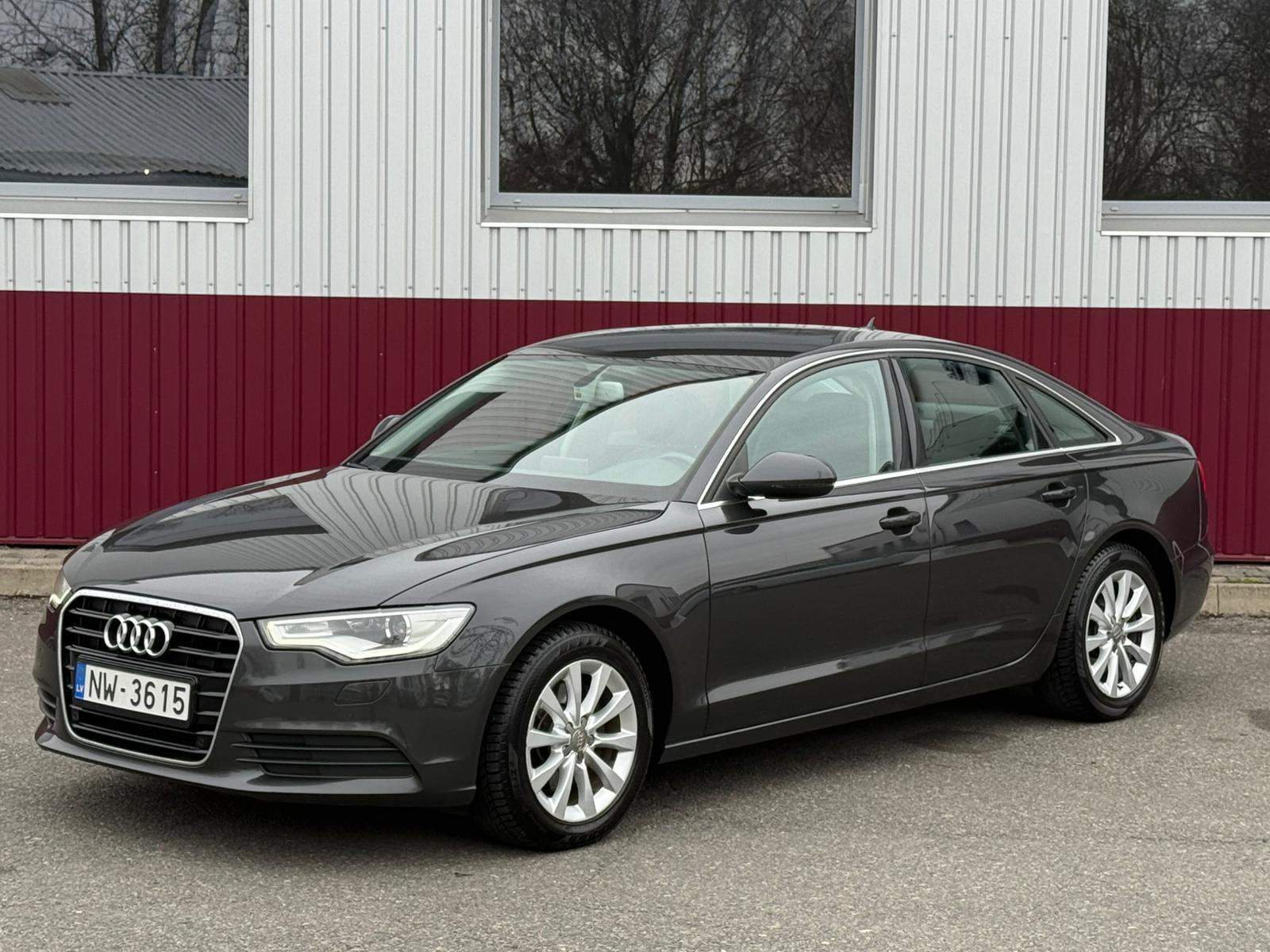 
Audi A6 full									