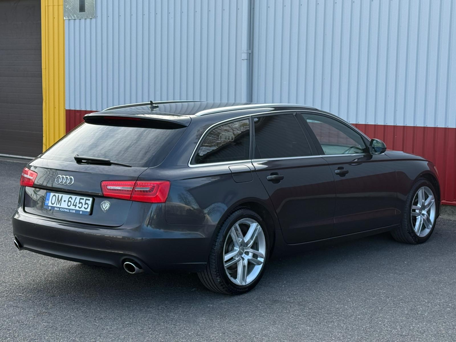 
Audi A6 full									