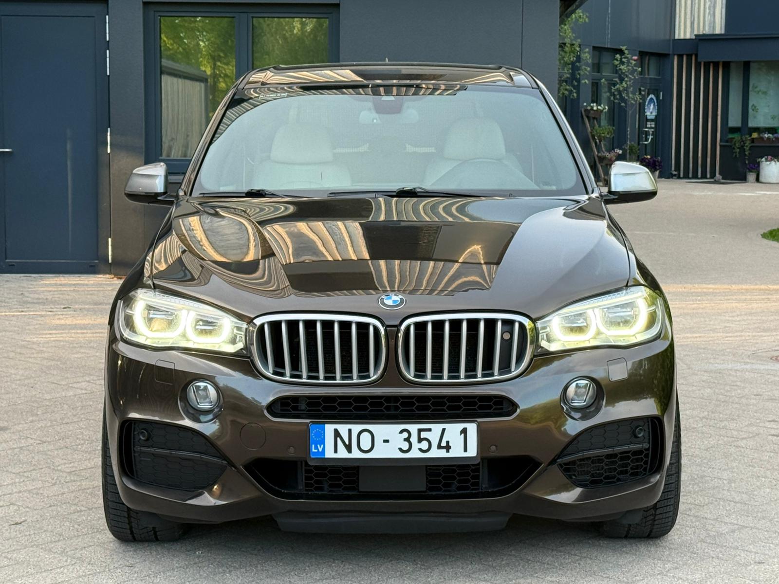 
BMW X5 full									