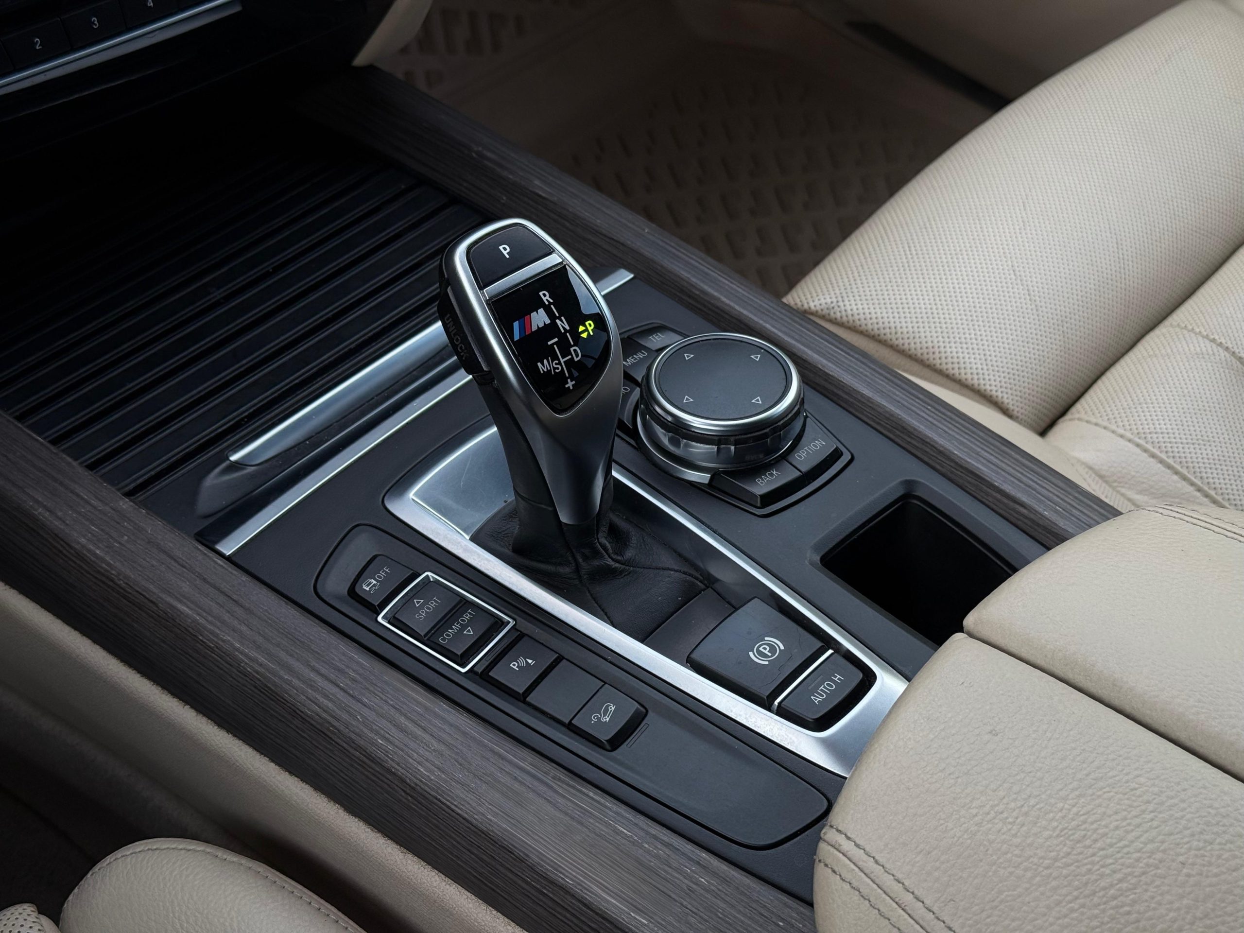 
BMW X5 full									