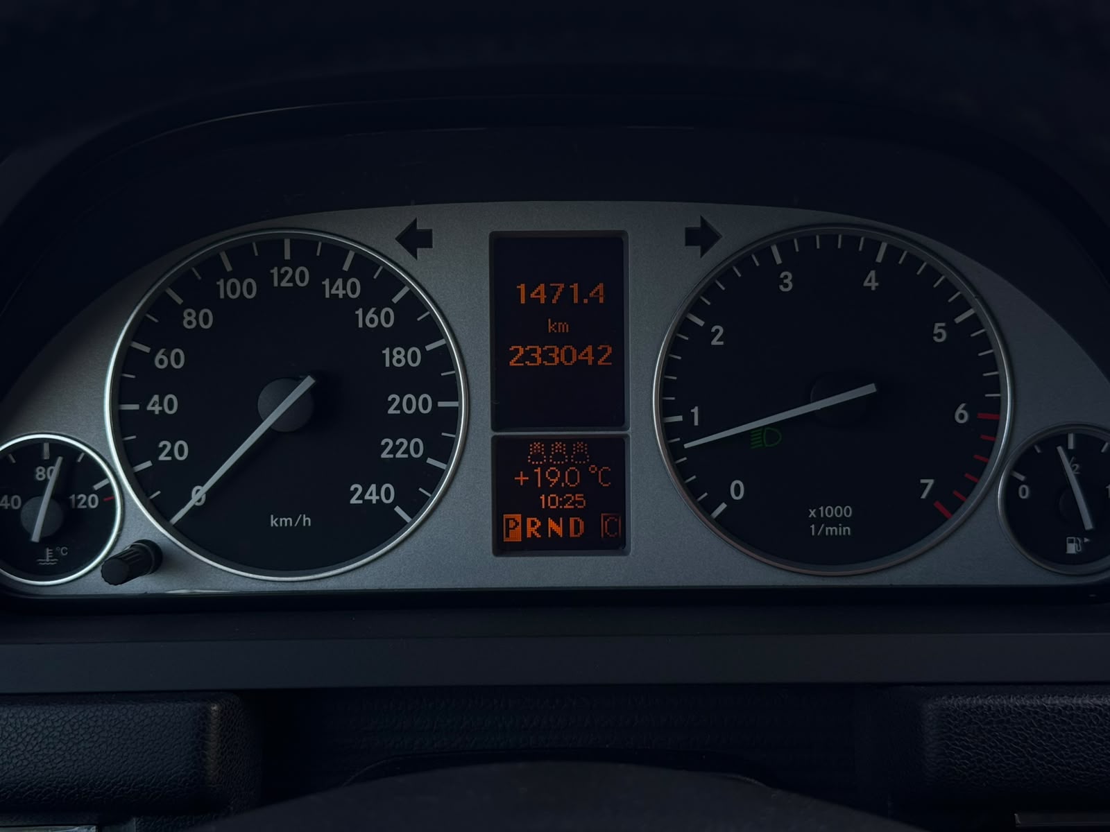
Mercedes Benz B170 full									