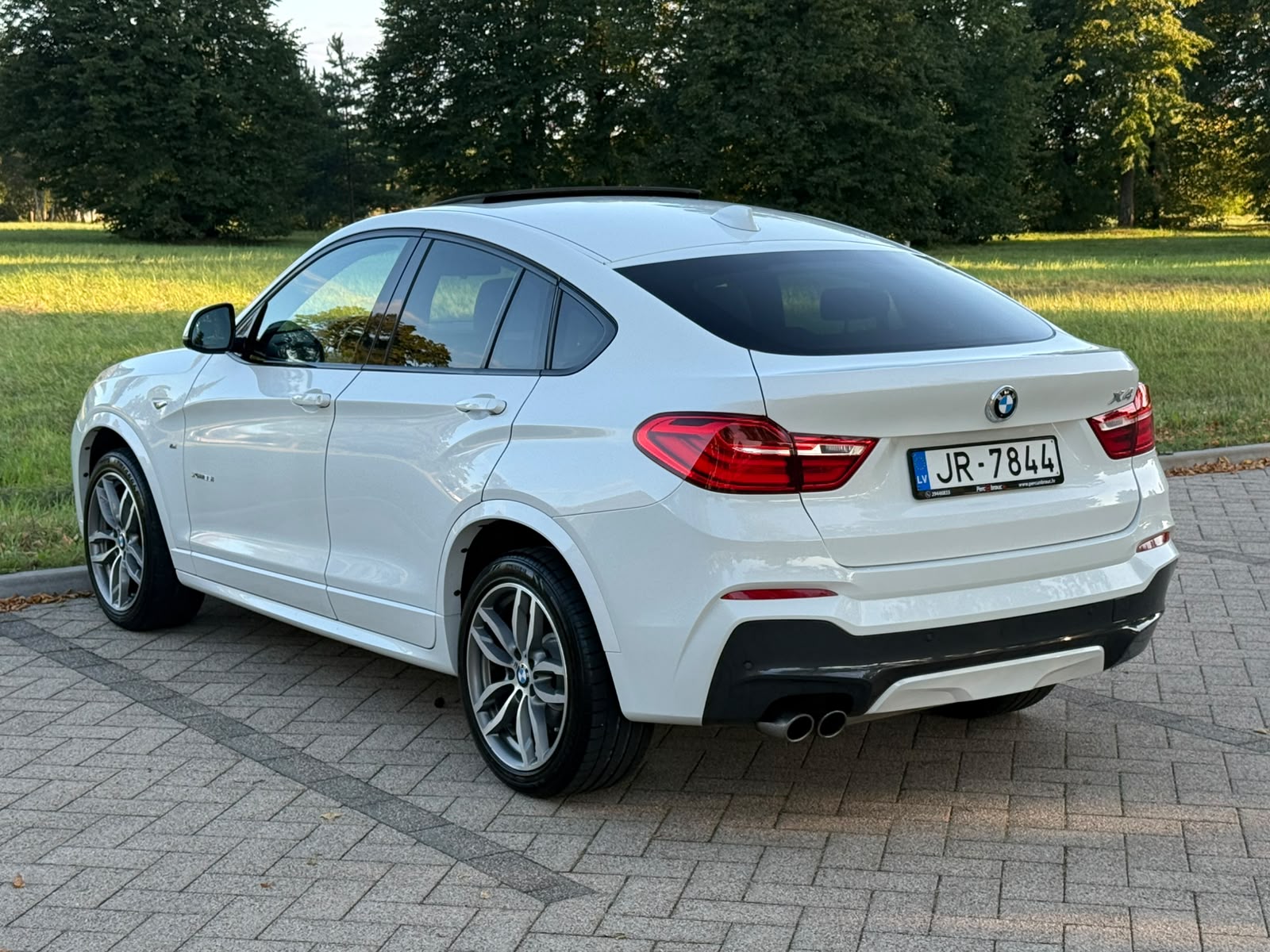 
BMW X4 full									