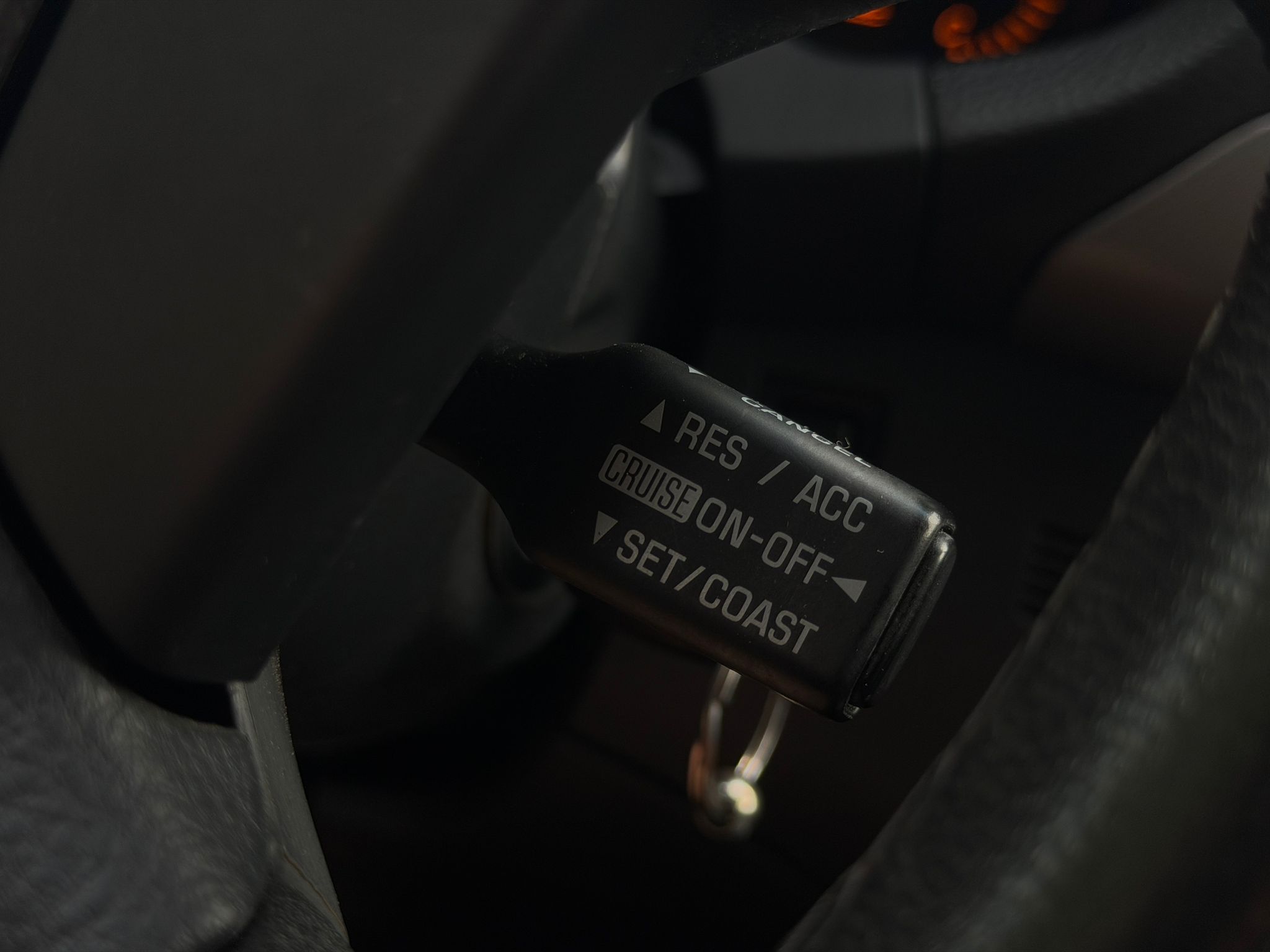 
Toyota Avensis full									